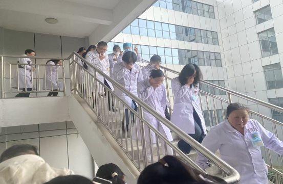 3f92bf22439fb11a6263cb6fe6dca8b6