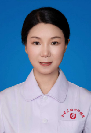 李莹